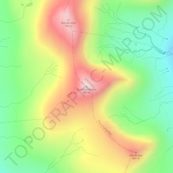 Mapa topográfico Svartbakstindur, altitud, relieve